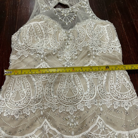 White lace and beaded lace midi dress with high neck and low back - Picture 6 of 15